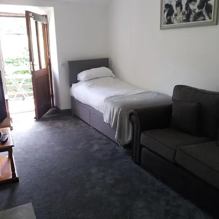 Hotel Newfield *